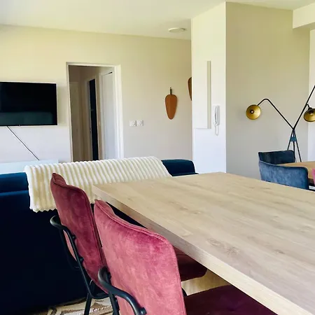 Apartment Le Du Lac, Centre Ville, Lr124 *