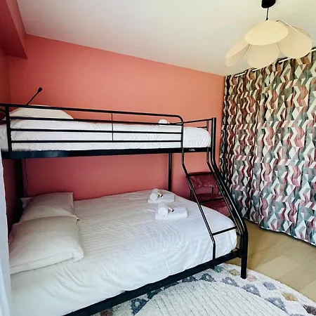 Le Du Lac, Centre Ville, Lr124 La Rochelle (Charente-Maritime)