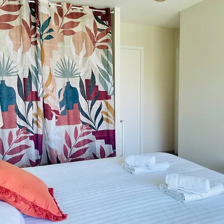 Le Du Lac, Centre Ville, Lr124 *