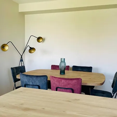 Le Du Lac, Centre Ville, Lr124 *