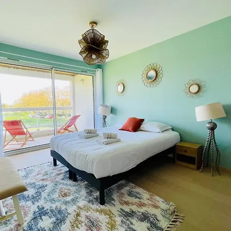 Le Du Lac, Centre Ville, Lr124