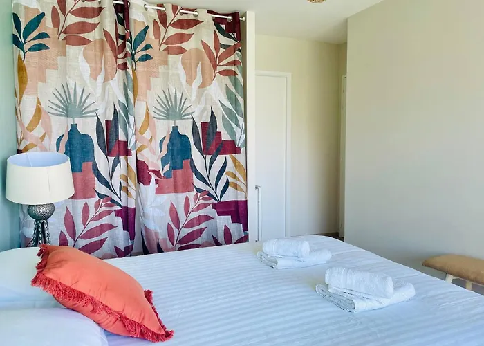 Le Du Lac, Centre Ville, Lr124 *