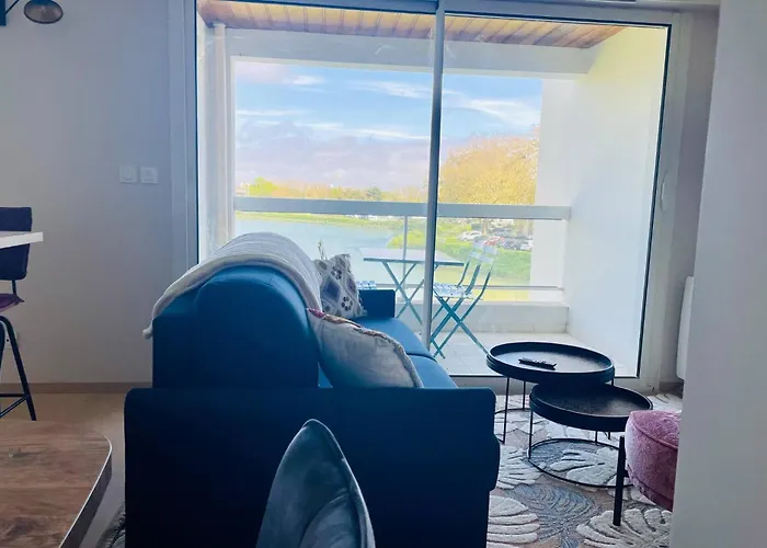 Apartment Le Du Lac, Centre Ville, Lr124 La Rochelle (Charente-Maritime)