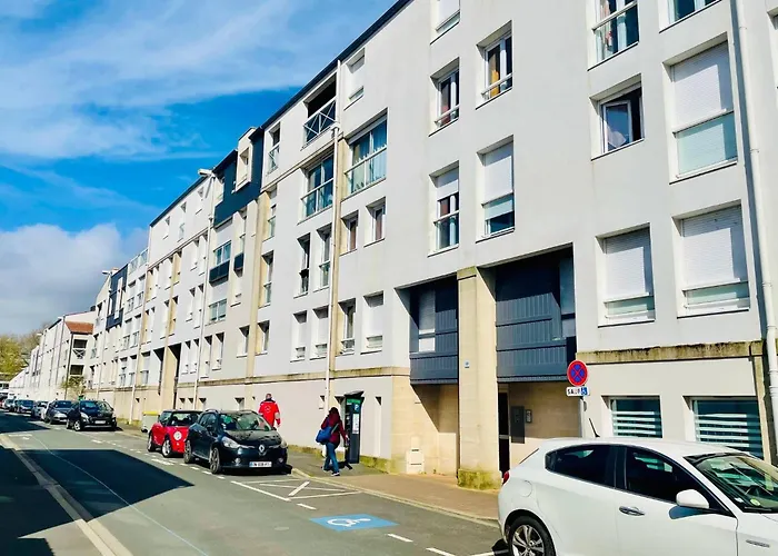 Le Du Lac, Centre Ville, Lr124 La Rochelle
